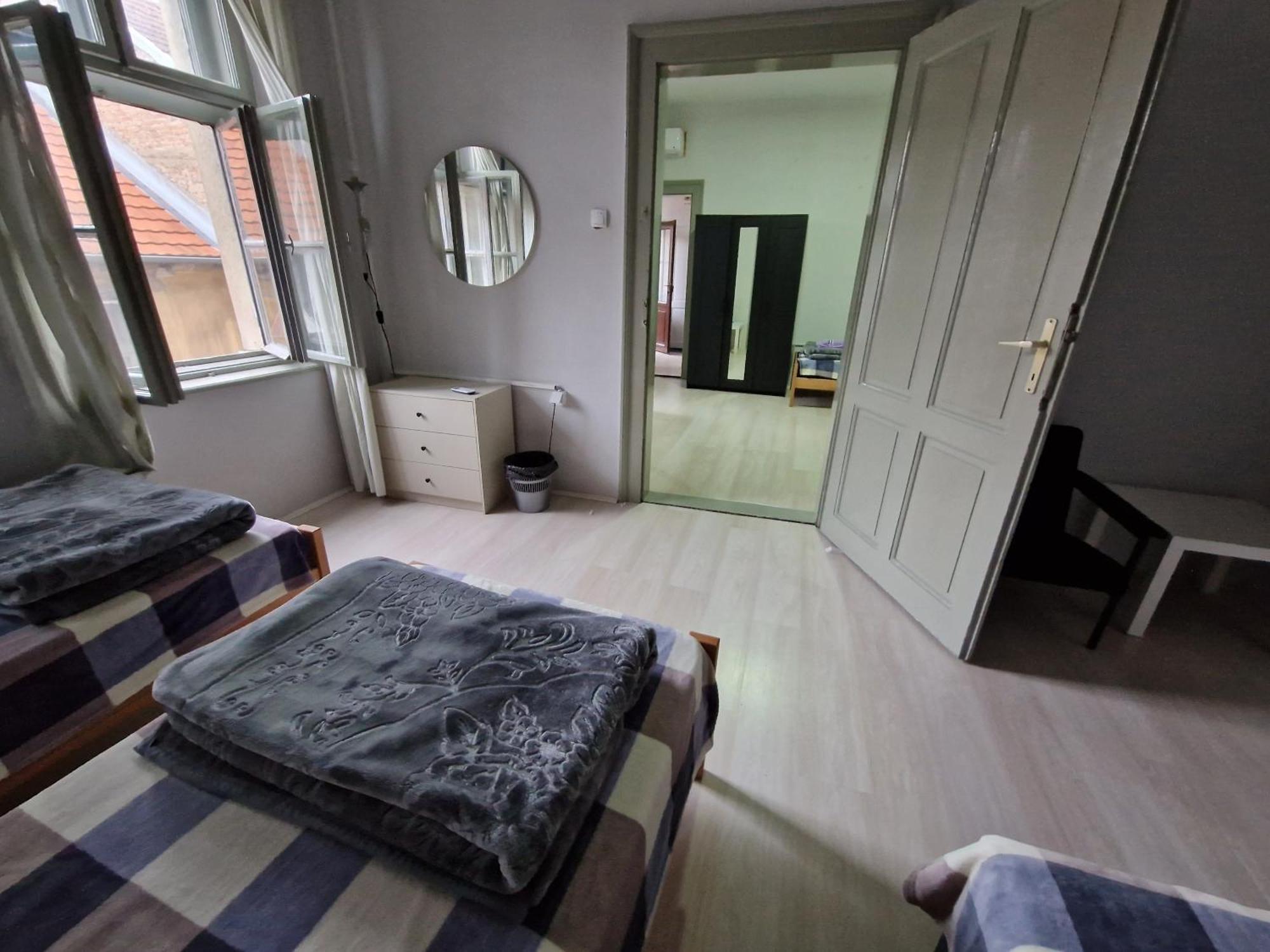 بيت شباب Downtown Belgrade Mixed Beds المظهر الخارجي الصورة